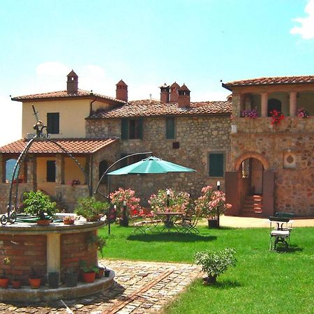 Apartment In Chiusdino With Terrace Buitenkant foto